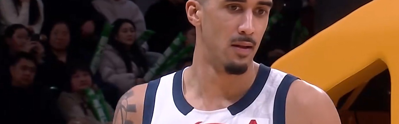 8868体育平台-破案了！奎因扣篮后，点解怒吼对手？原因揭晓