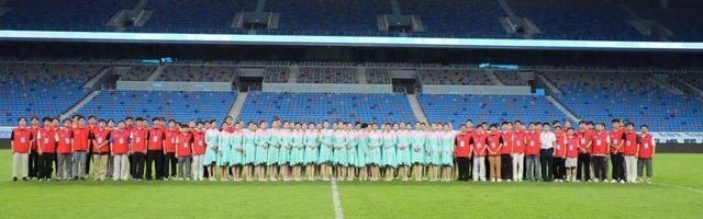 8868体育官网-志愿新高能！336名深大学子把测试赛玩出“专业+乐趣”双buff