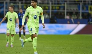 8868体育平台-世体：阿劳霍回到巴萨训练基地，比原定的周日提前几天归队