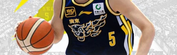 广东男篮官方：陈家政&amp;王洪泽正式升入一队