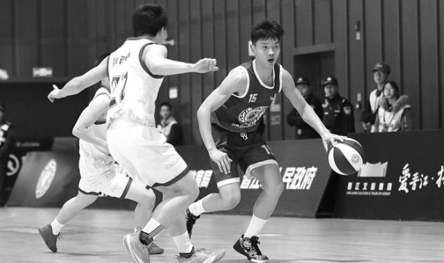 8868体育官方网站-晋江学校U17男篮八强之路|篮球|校园|队员|训练|俱乐部_新浪体育_新浪新闻