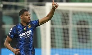 意天空：劳塔罗战帕尔马复出，邓弗里斯将缺席欧冠两回合战拜仁